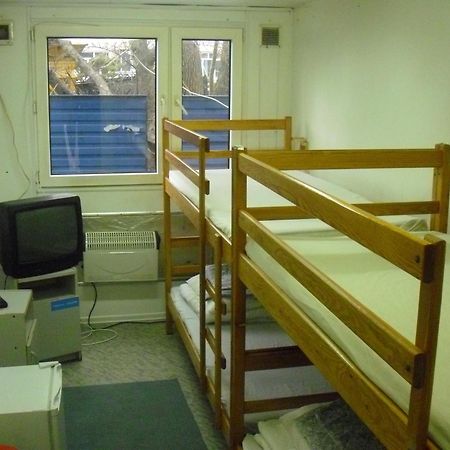Hostel Metro Варшава Екстериор снимка