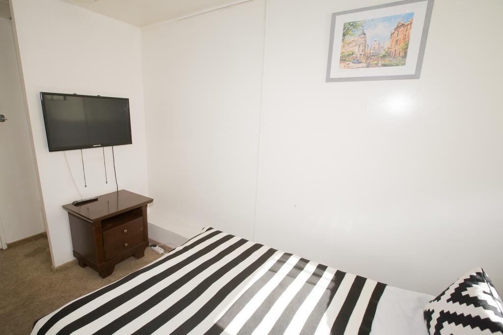 Hostel Metro Варшава Екстериор снимка