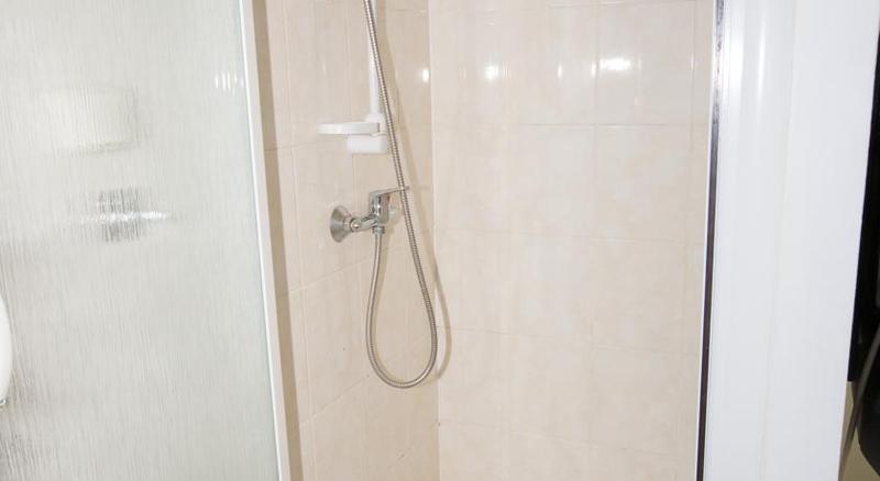 Hostel Metro Варшава Екстериор снимка
